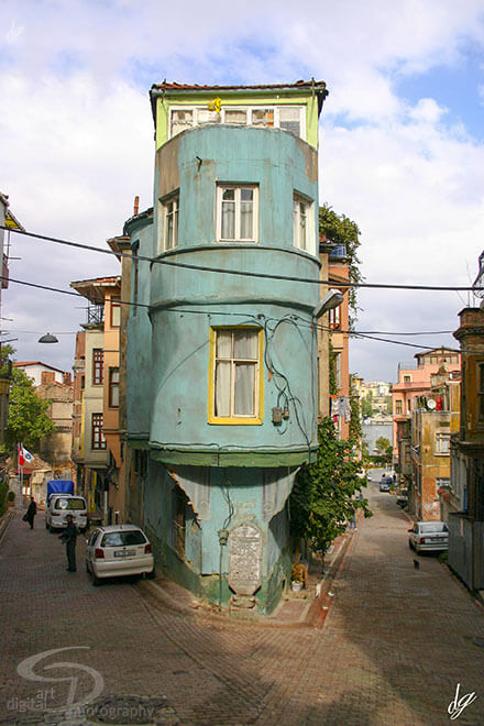 Small Alley (Istanbul)